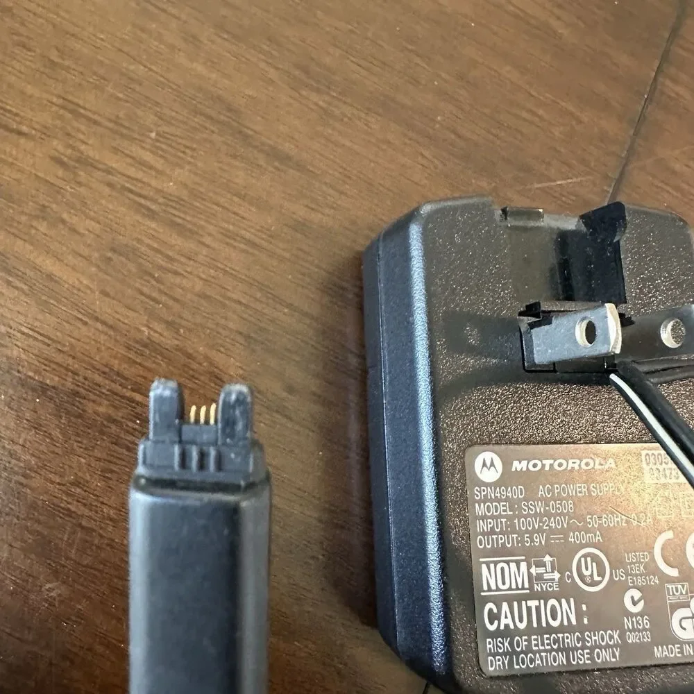 Motorola Phone AC Power Adapter Supply SPN4940D Charger Black Cellphone